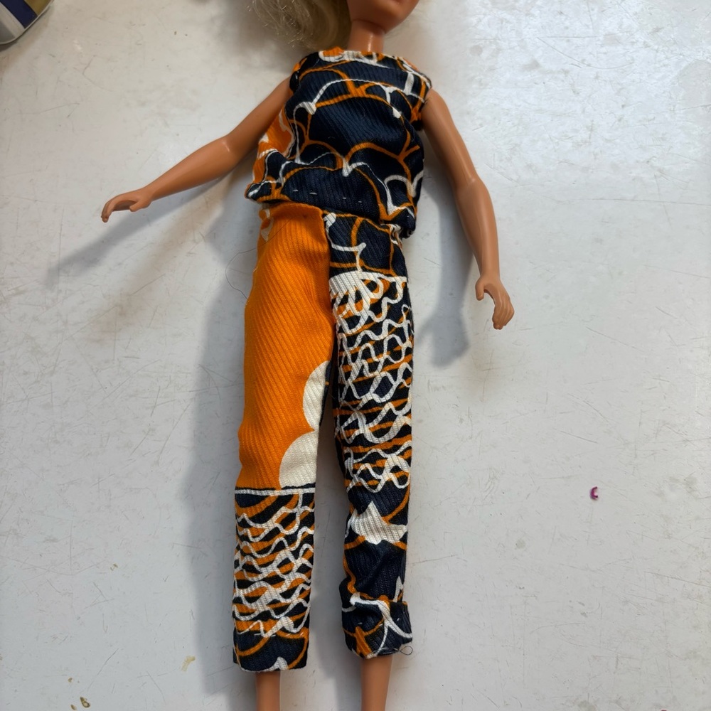 🛍️3/$30 Vintage handmade pants and blouse for Barbie doll